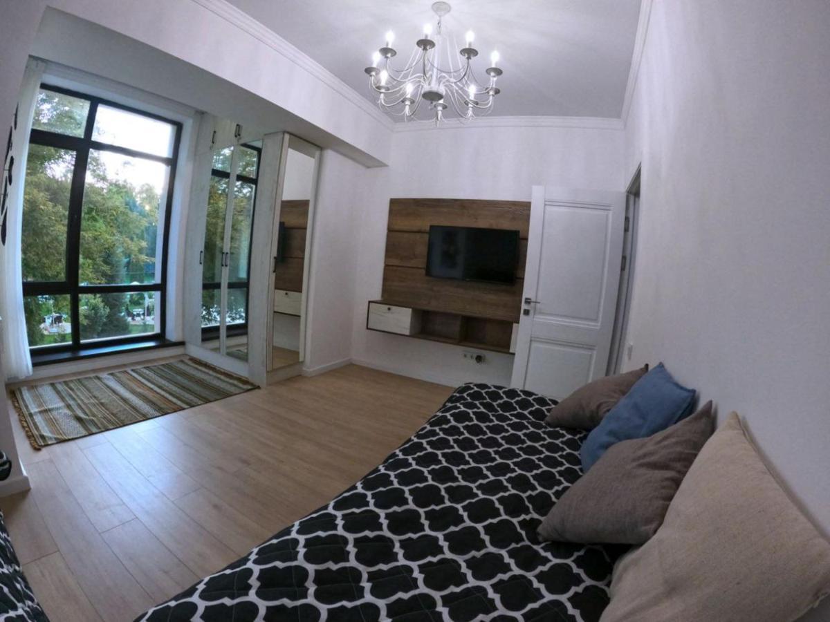 Радуга Иссык-Куль Aparthotel Chon-Sary-Oy Buitenkant foto