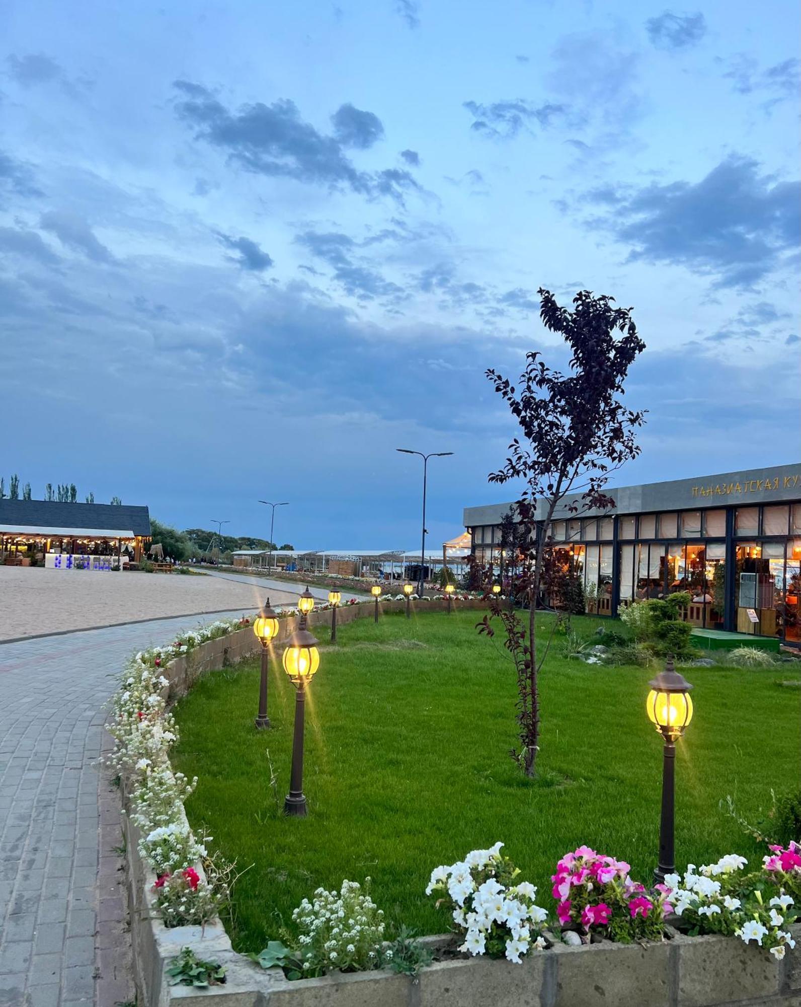 Радуга Иссык-Куль Aparthotel Chon-Sary-Oy Buitenkant foto