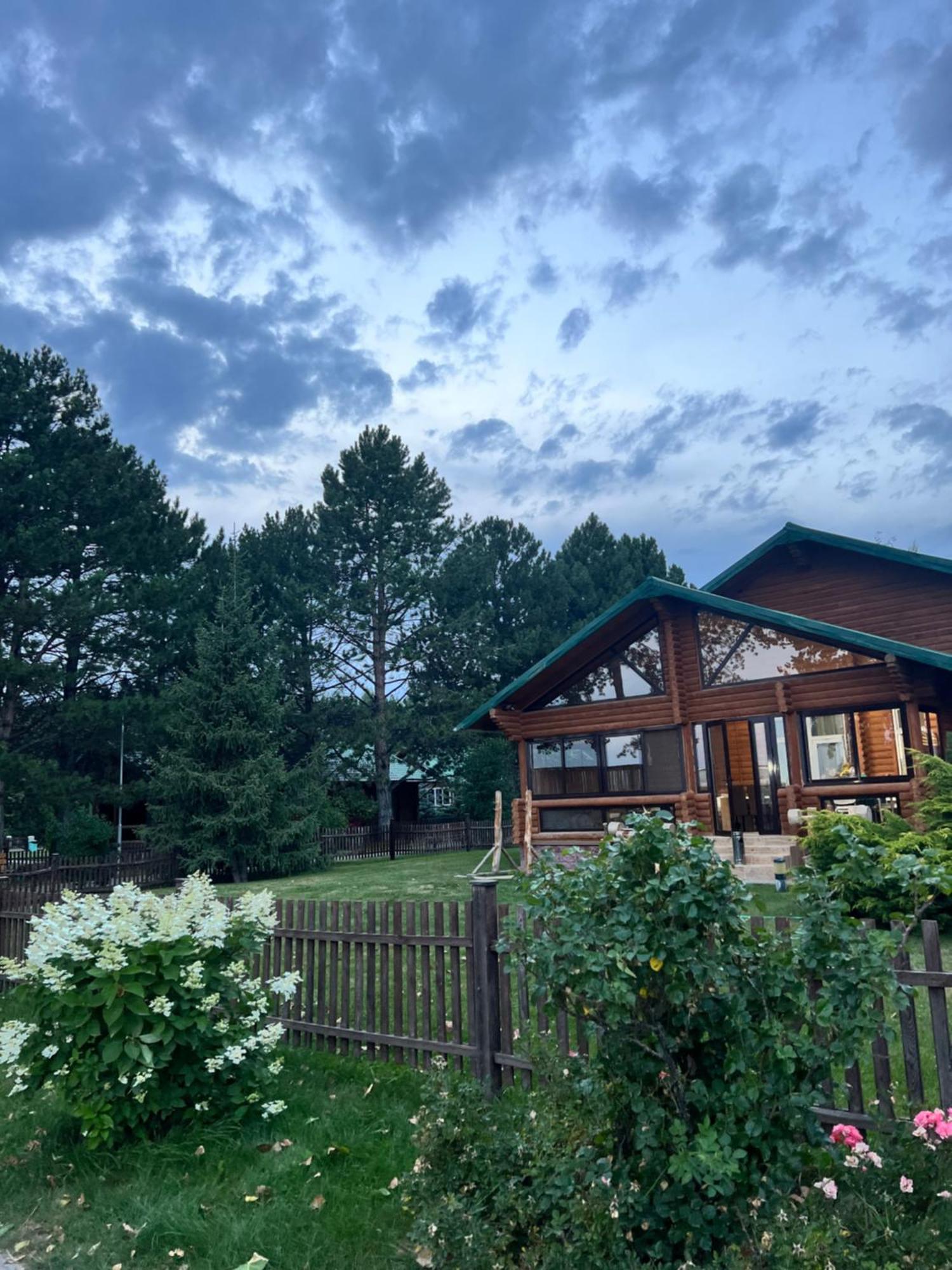 Радуга Иссык-Куль Aparthotel Chon-Sary-Oy Buitenkant foto