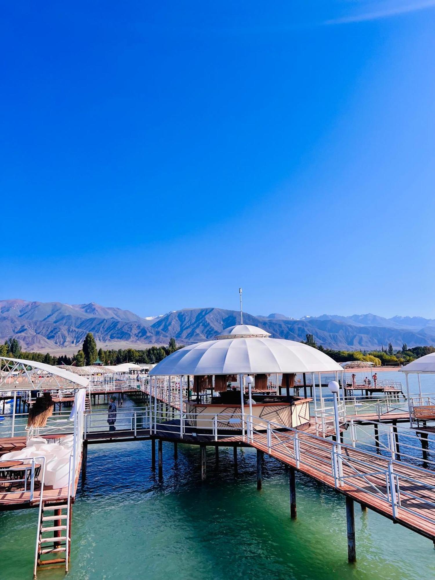 Радуга Иссык-Куль Aparthotel Chon-Sary-Oy Buitenkant foto
